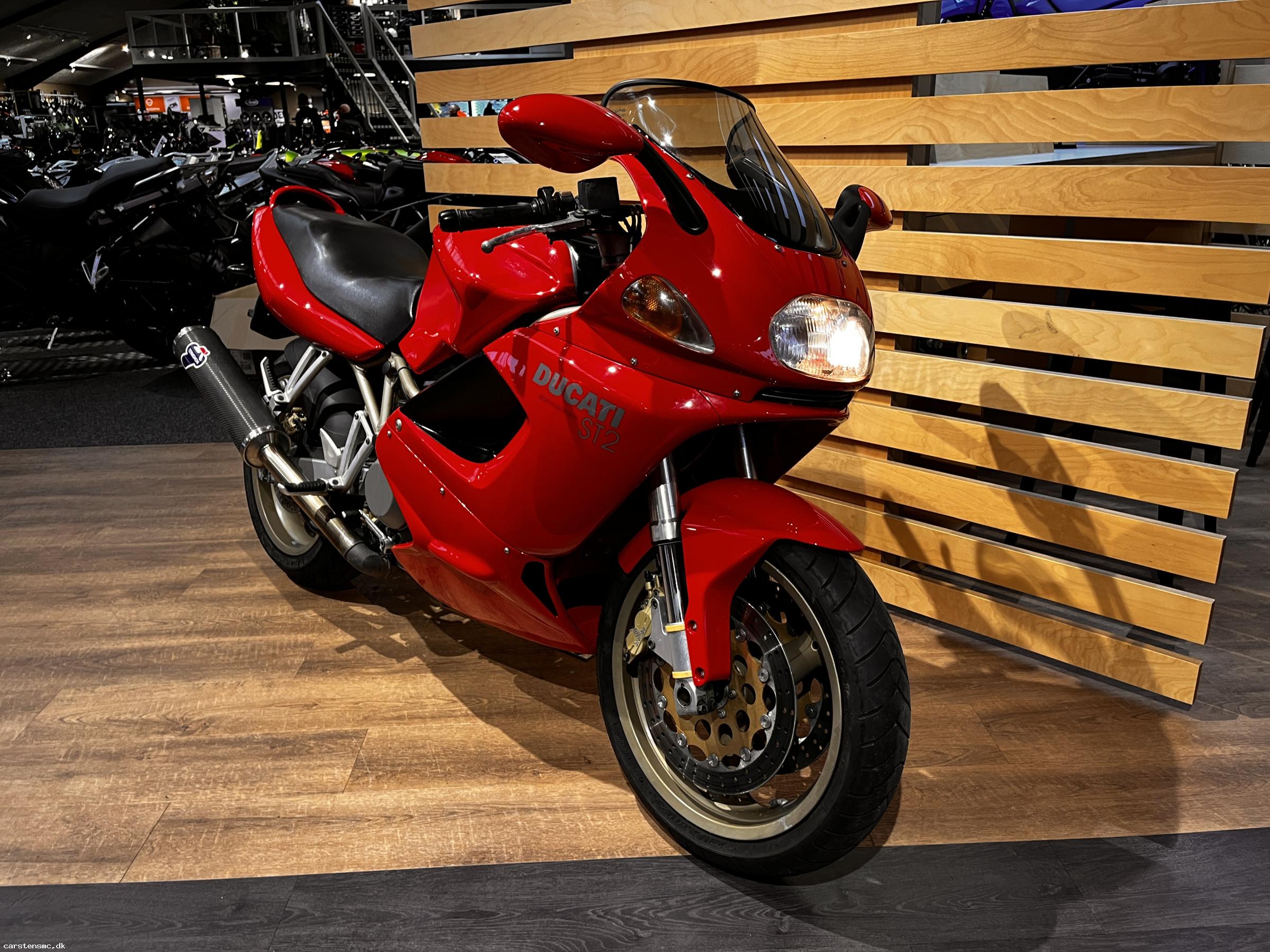 Ducati ST2