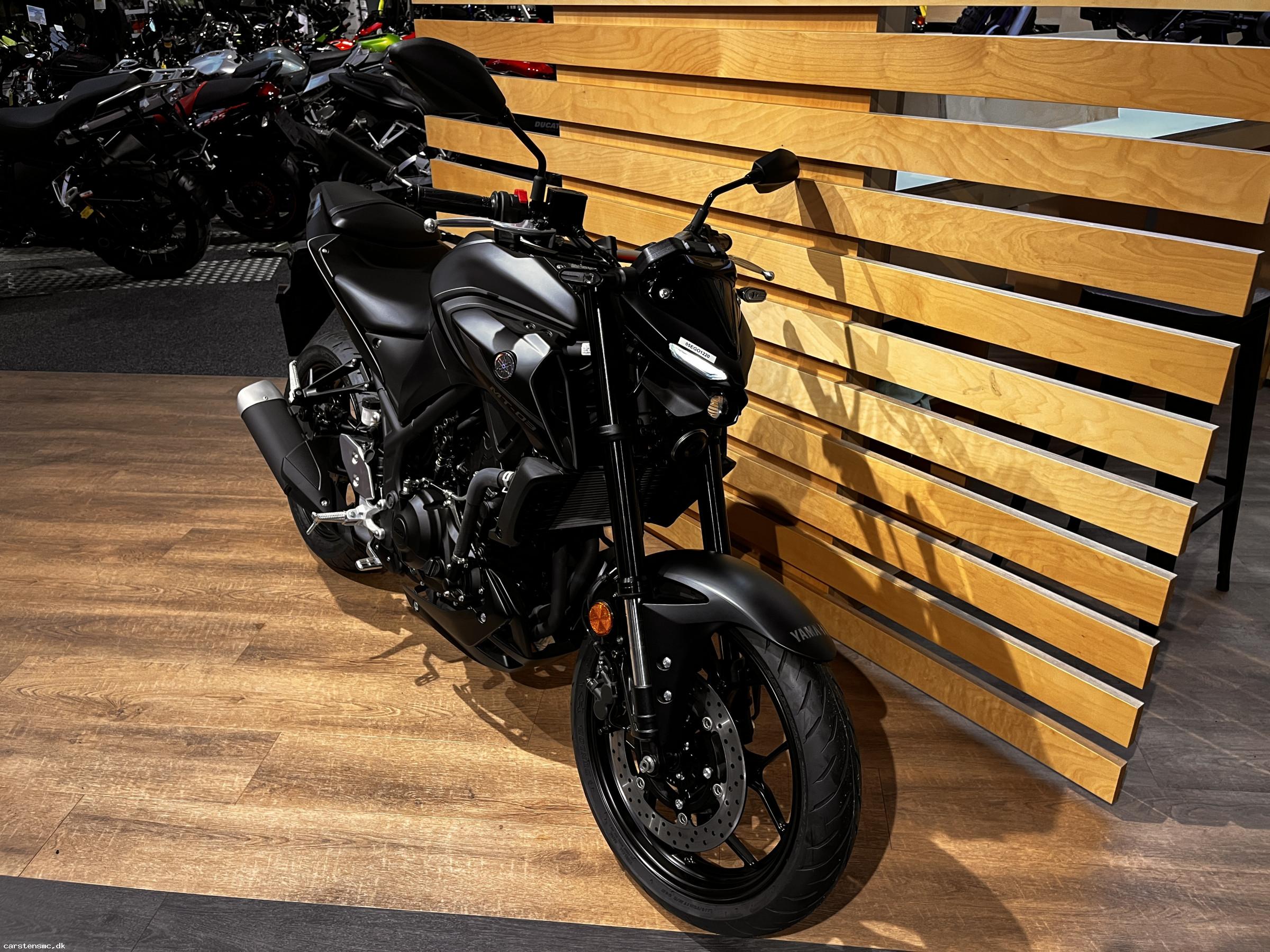 Yamaha MT-03