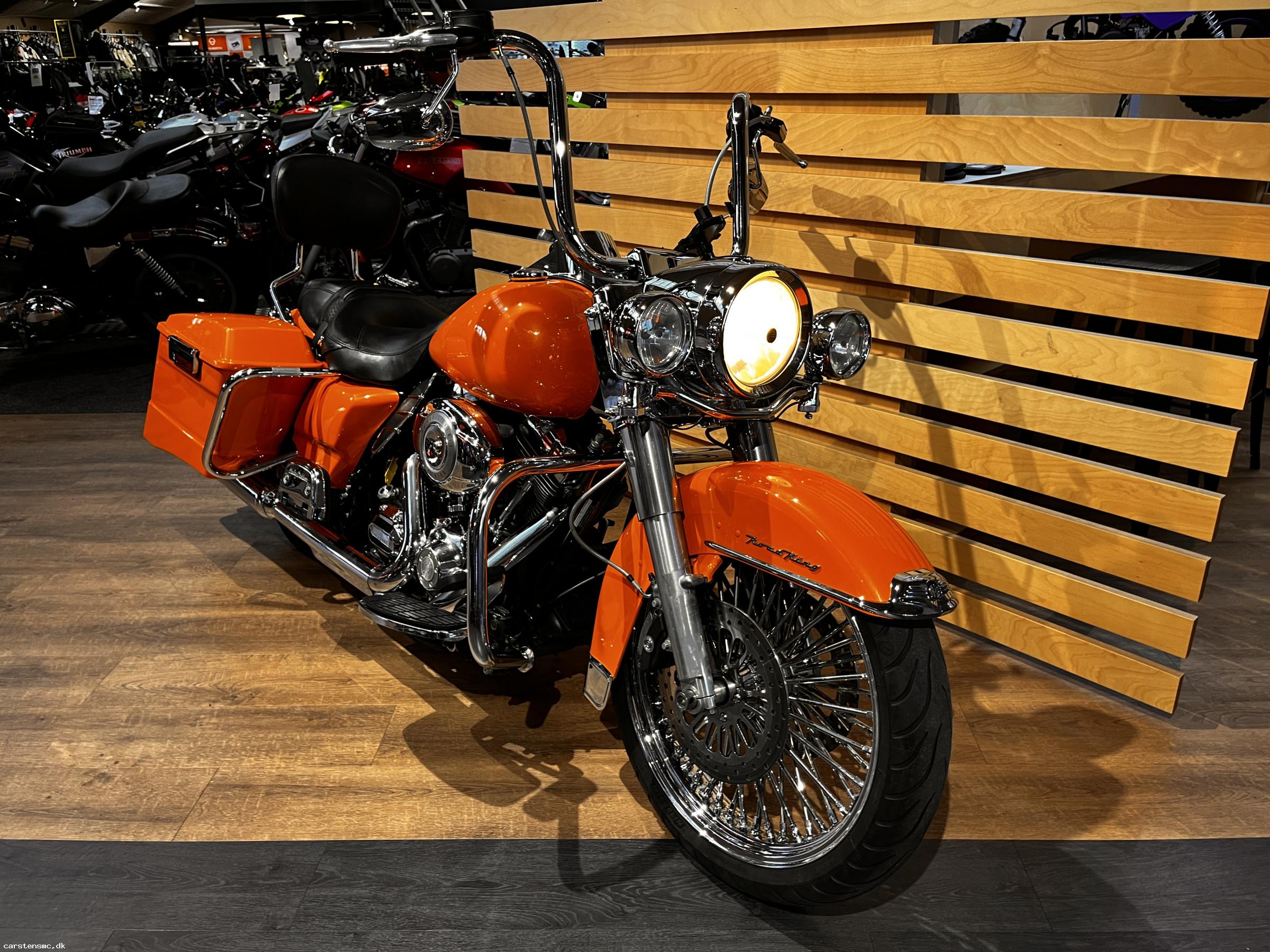 Harley-Davidson FLHRC Road King Classic