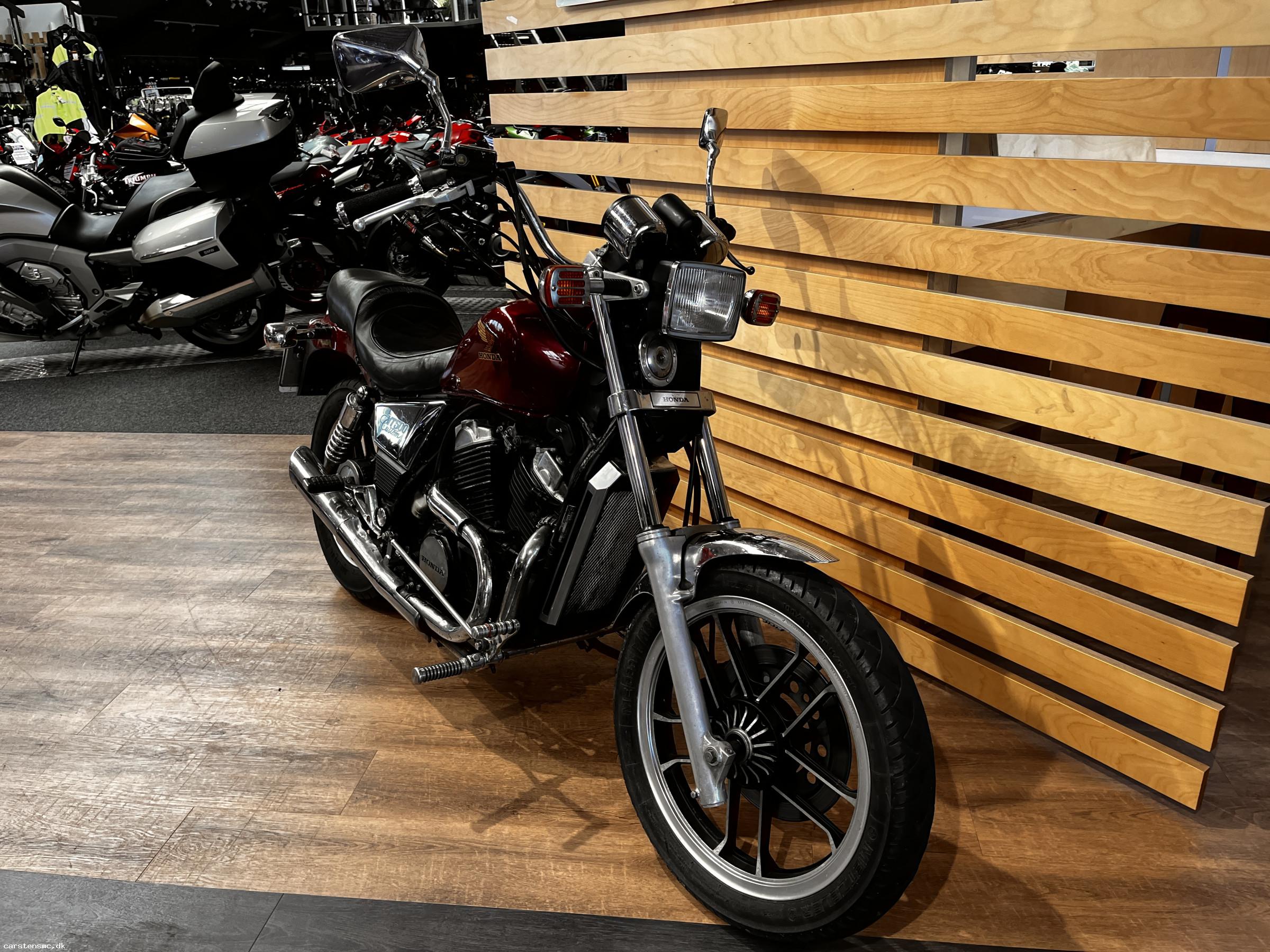 Honda VT 500