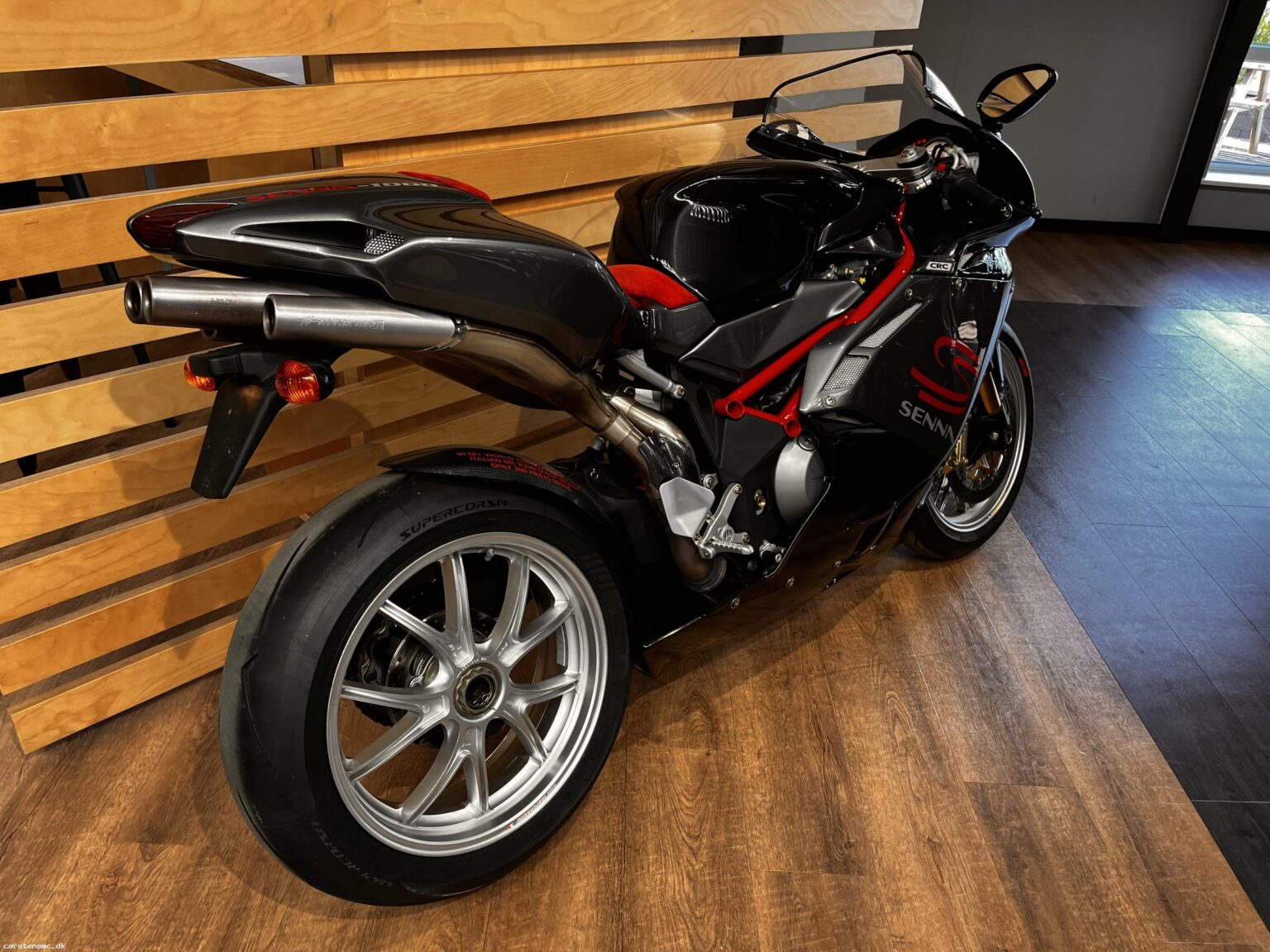 MV Agusta F4 1000 R