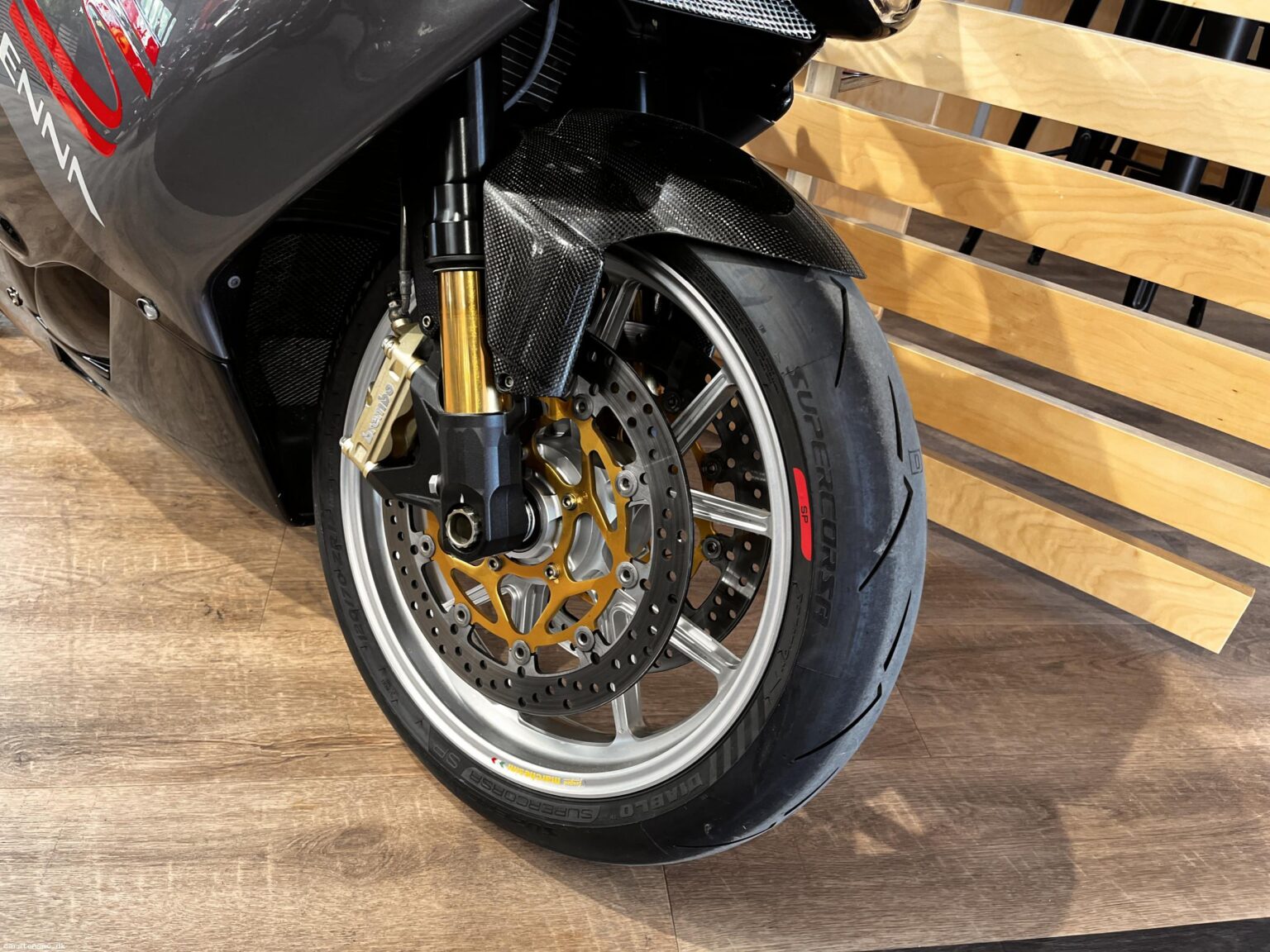 MV Agusta F4 1000 R