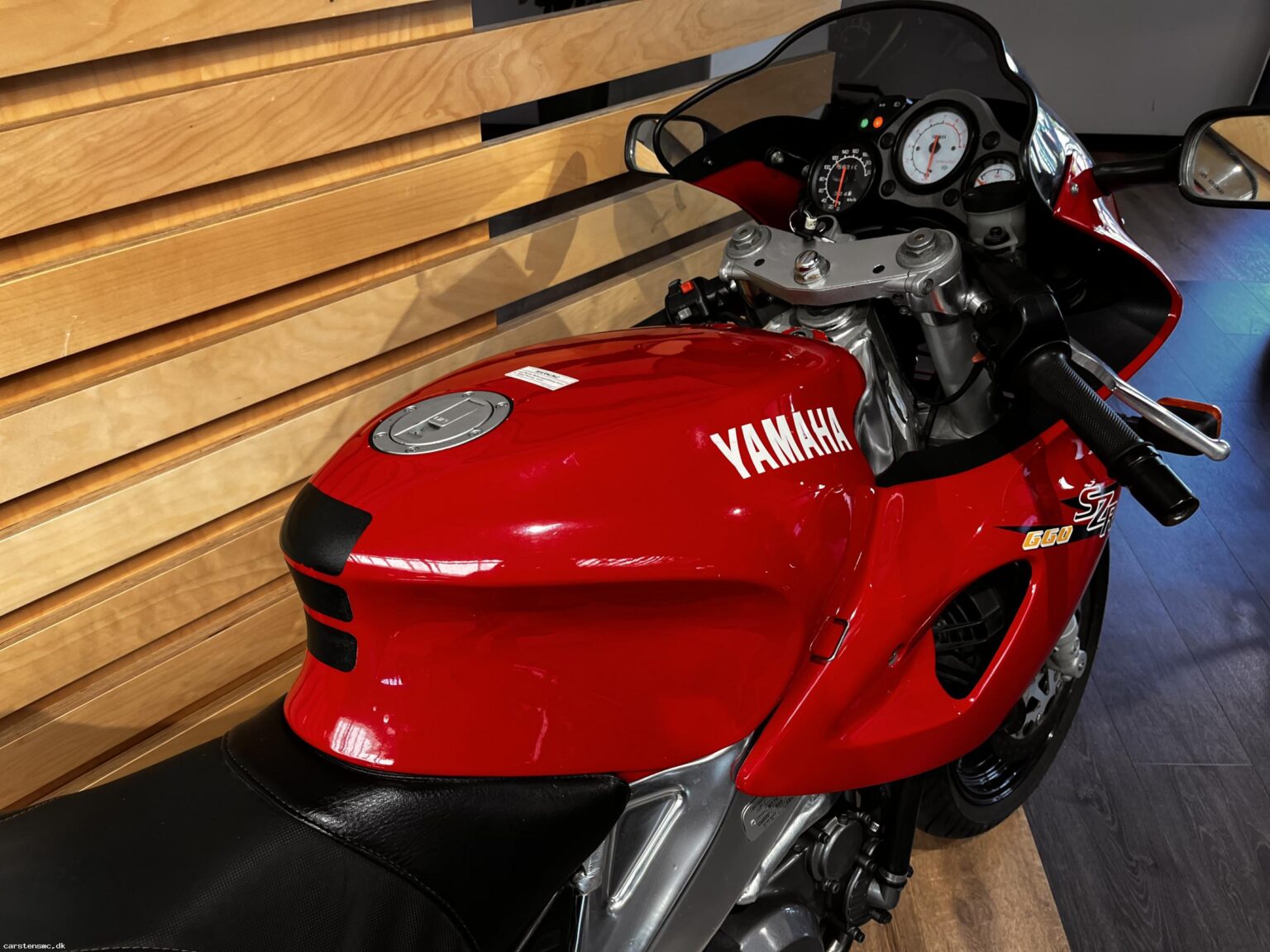 Yamaha SZR 660