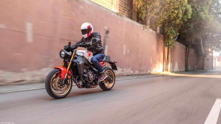 Yamaha XSR 900