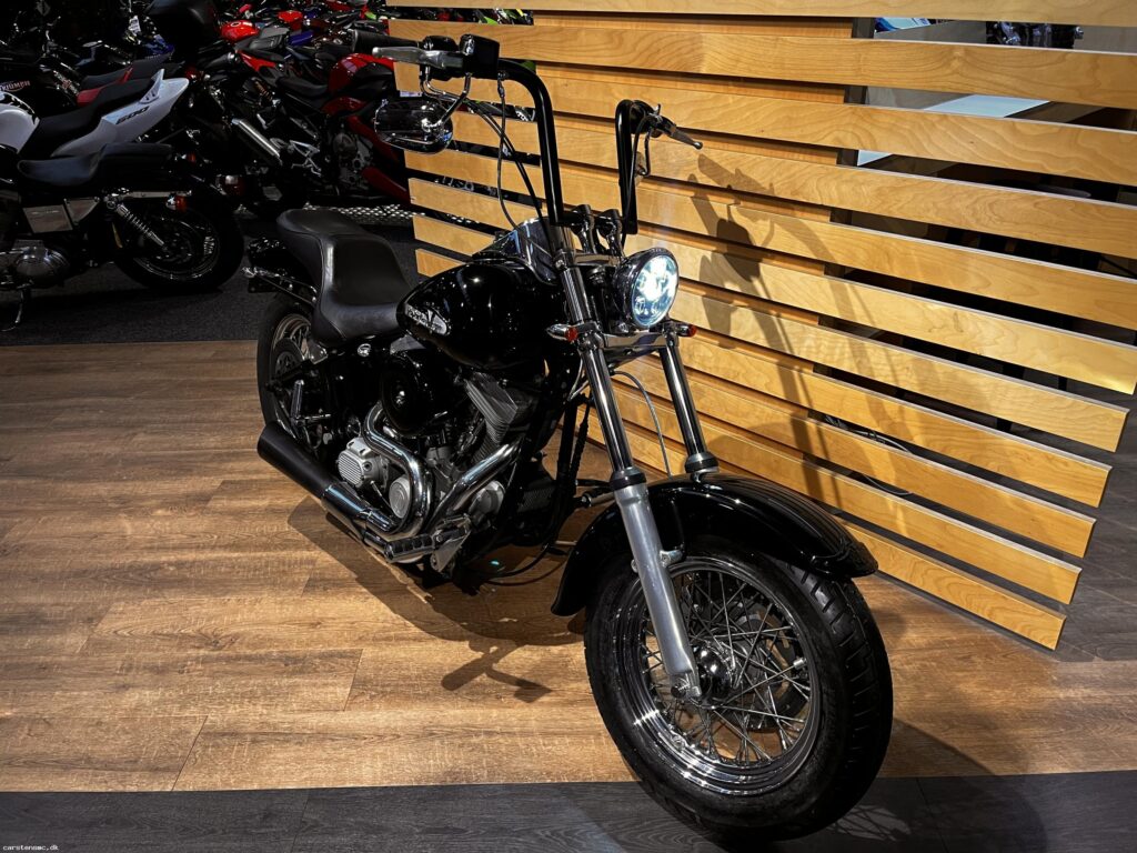 Harley-Davidson FXST Softail Standard