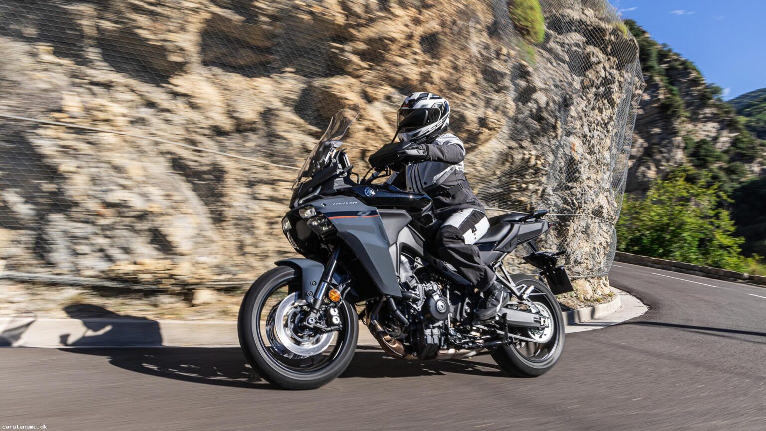 Yamaha Tracer 9