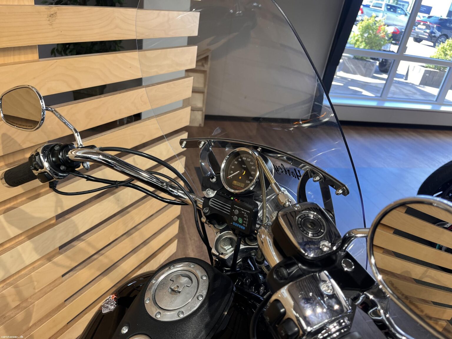 Harley-Davidson FXD Dyna Super Glide
