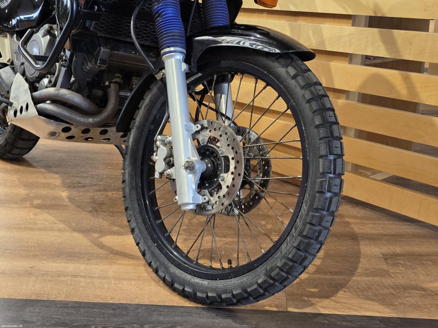 Yamaha XTZ 750