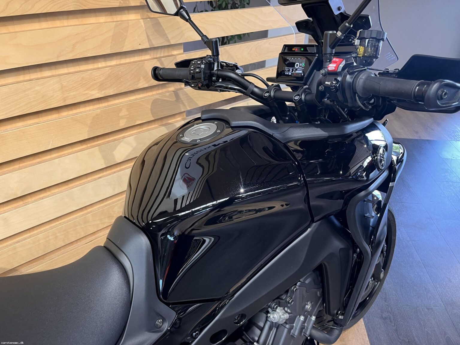 Yamaha Tracer 9