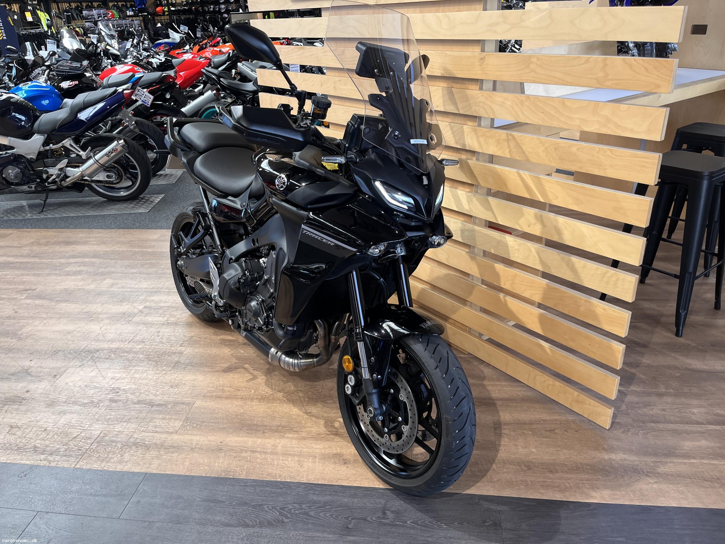 Yamaha Tracer 9