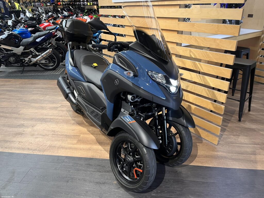 Yamaha Tricity 300