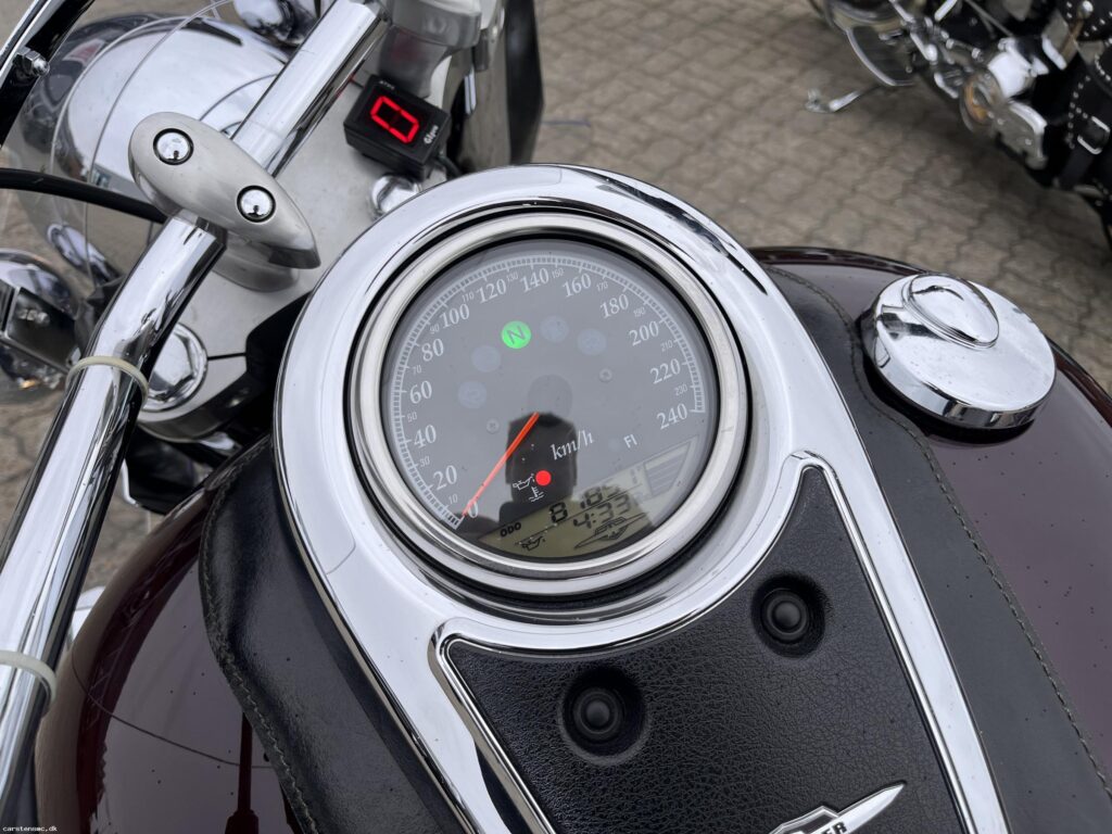 Suzuki VLR 1800