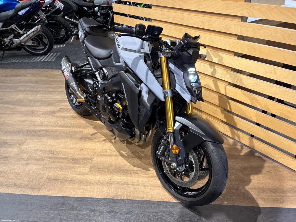 Suzuki GSXS 1000