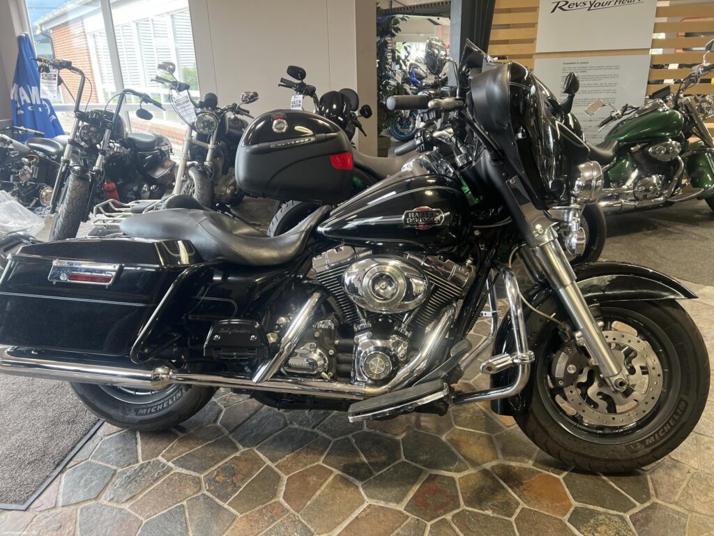Harley-Davidson FLHTCU Electra Glide Ultra Classic