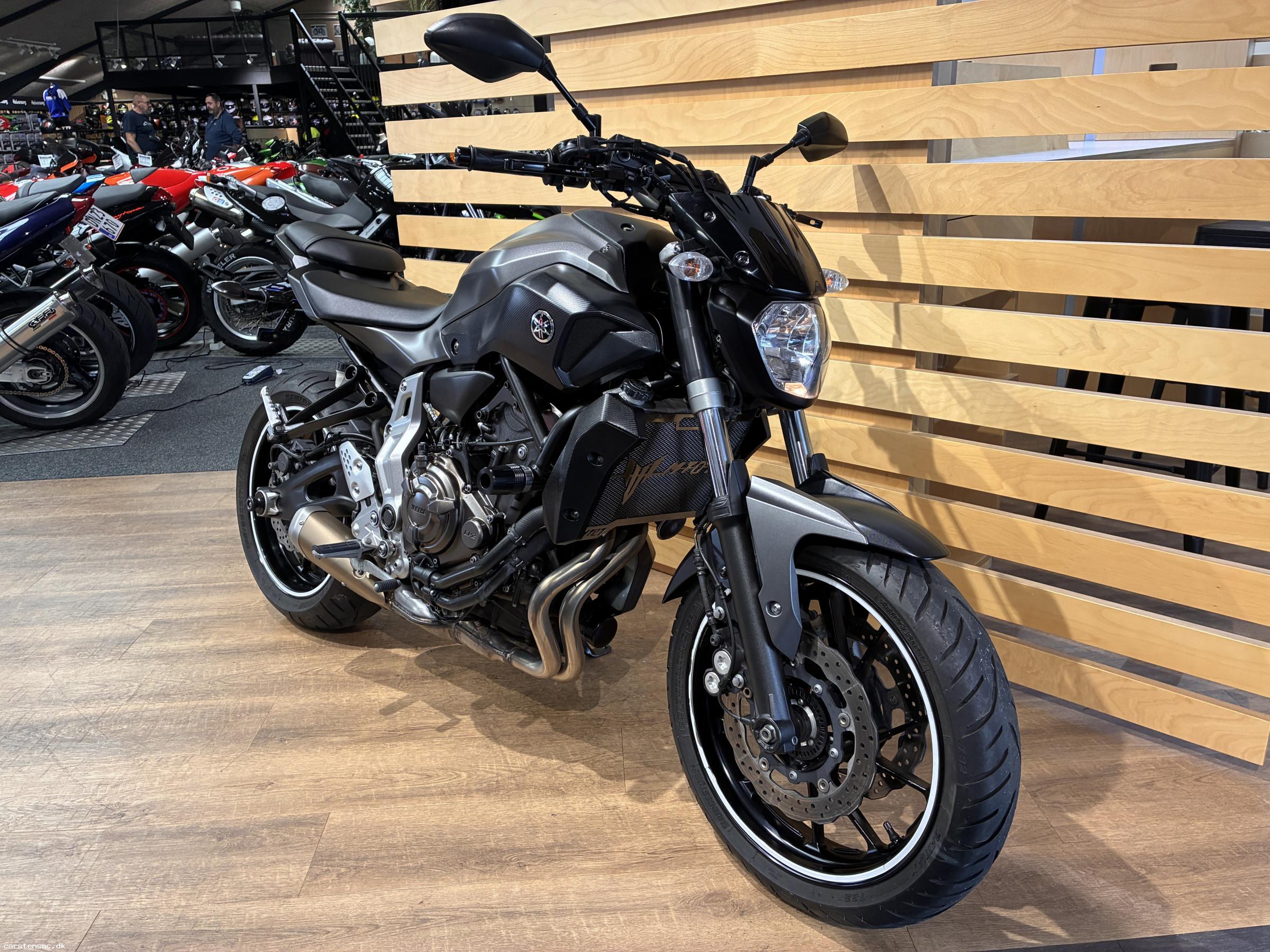 Yamaha MT-07