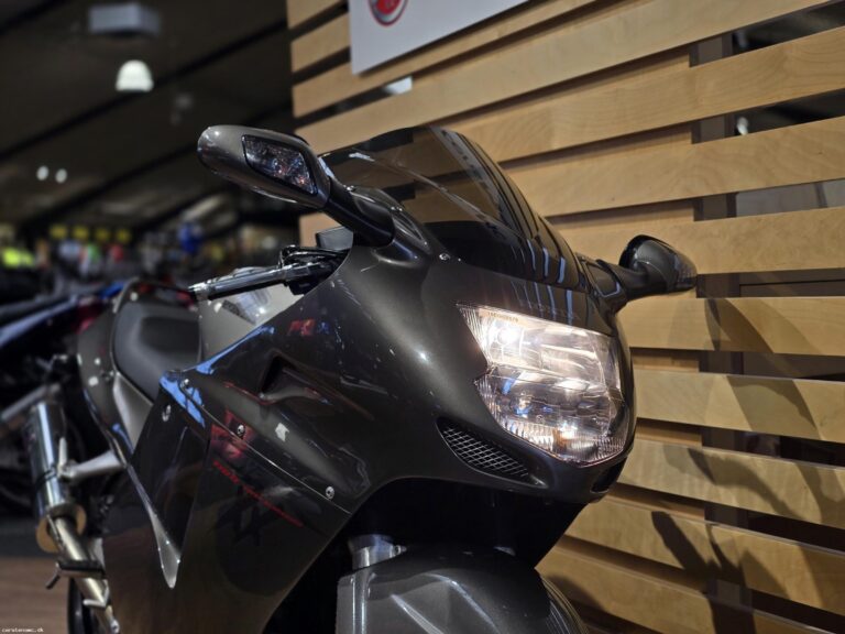 Honda CBR 1100 XX